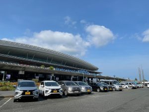 Taxi sân bay 24h Alo la co .0359402939